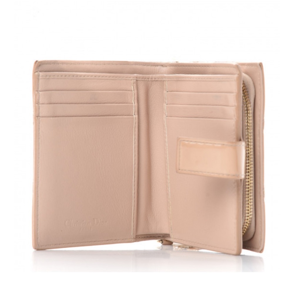 Christian Dior Lady Dior Patent cannage leather eden wallet. - Picture 2 of 13